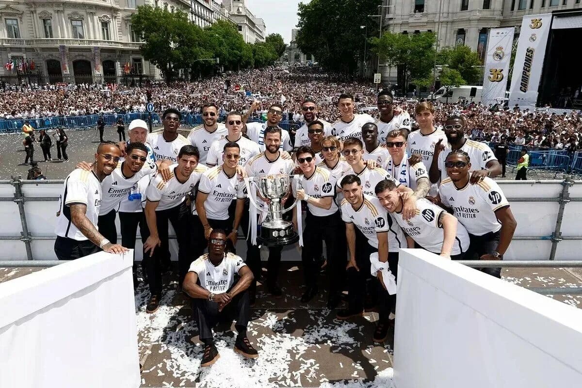 Real Madrid celebrando un título